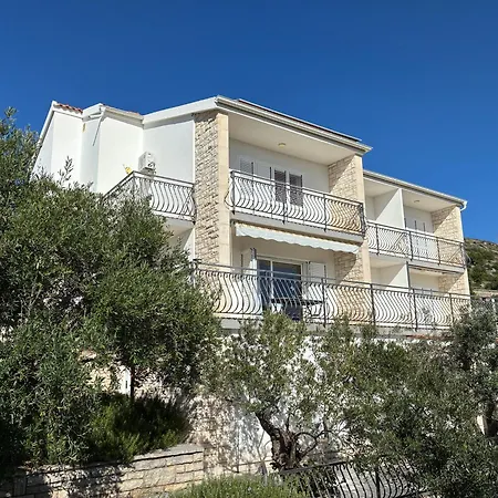 Apartment Irena - Longevity Retreat Trogir