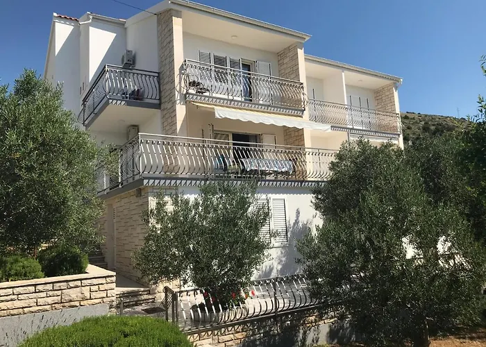 Apartment Irena - Longevity Retreat Trogir