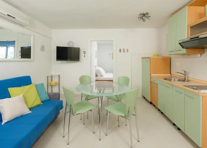 Irena - Longevity Retreat Apartment