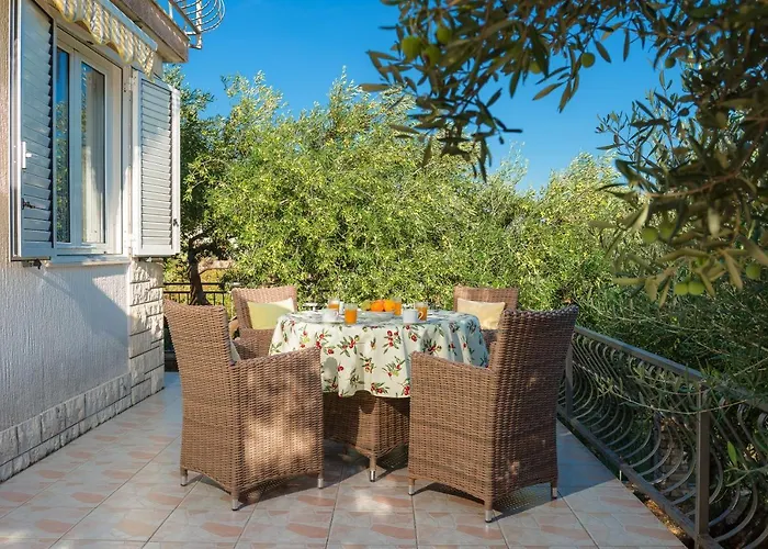 Apartment Irena - Longevity Retreat Trogir