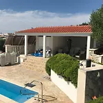 Irena - Longevity Retreat