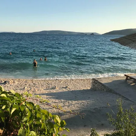 Apartament Irena - Longevity Retreat Trogir